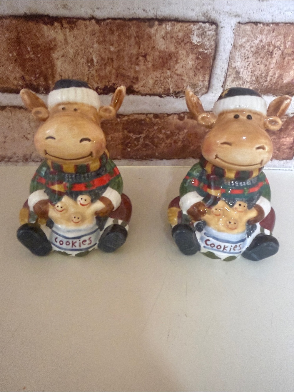 Holiday Reindeer Cookie Figurine - Green and Red salt and pepper shakers.